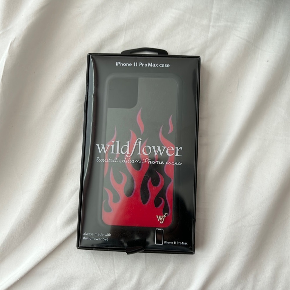 Red Flames iPhone 11 Pro Max Case